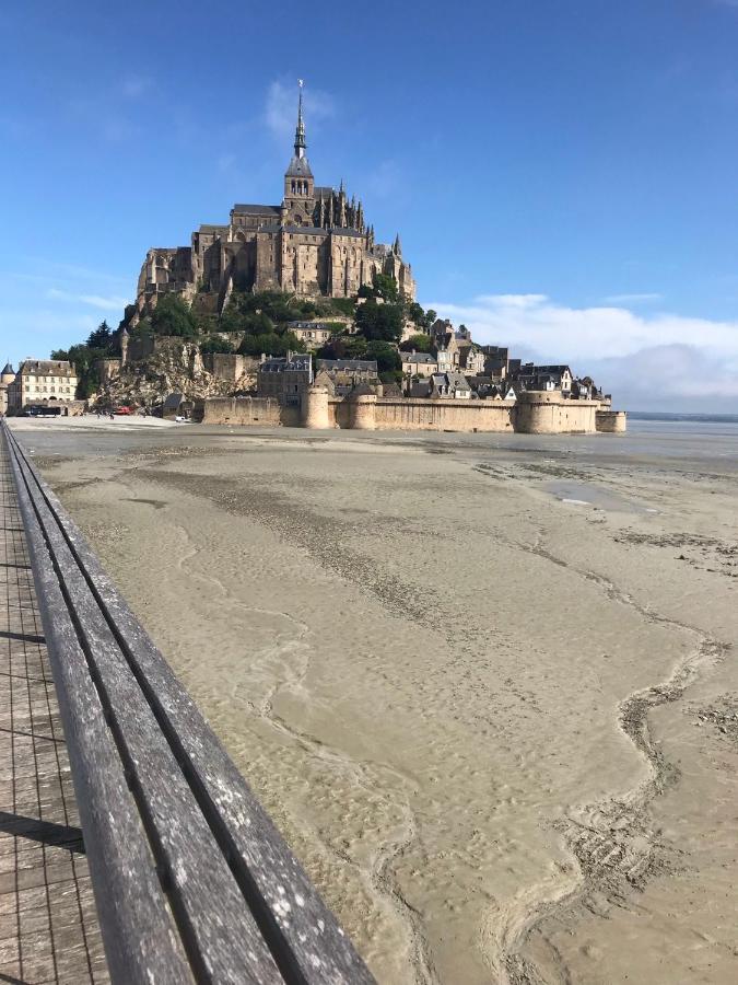 La Cahudiere Saint-Martin-Landelles Exterior foto